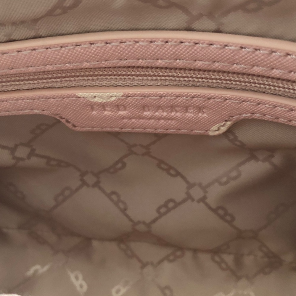 Ted Baker Soft Pink & White Polka Dot Convertible Shoulder Bag Wristlet NWT - Picture 14 of 16